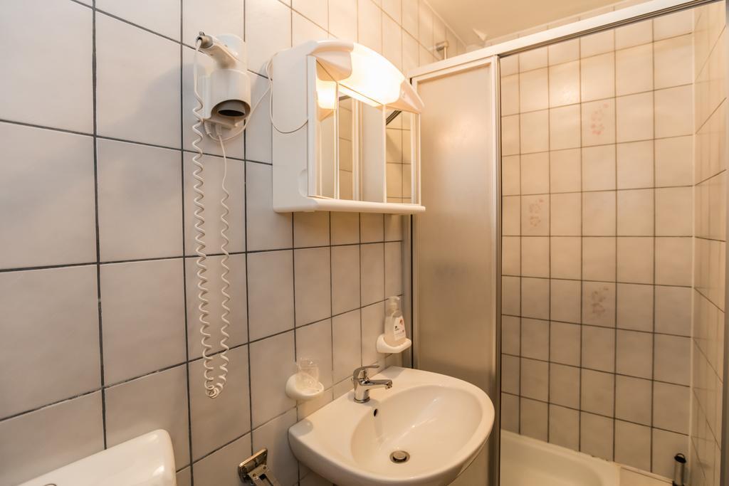 Hotel Denk Bed & Breakfast Vorchdorf Kültér fotó
