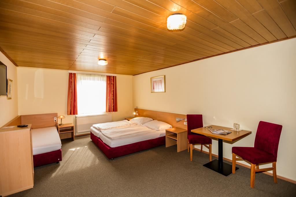 Hotel Denk Bed & Breakfast Vorchdorf Kültér fotó